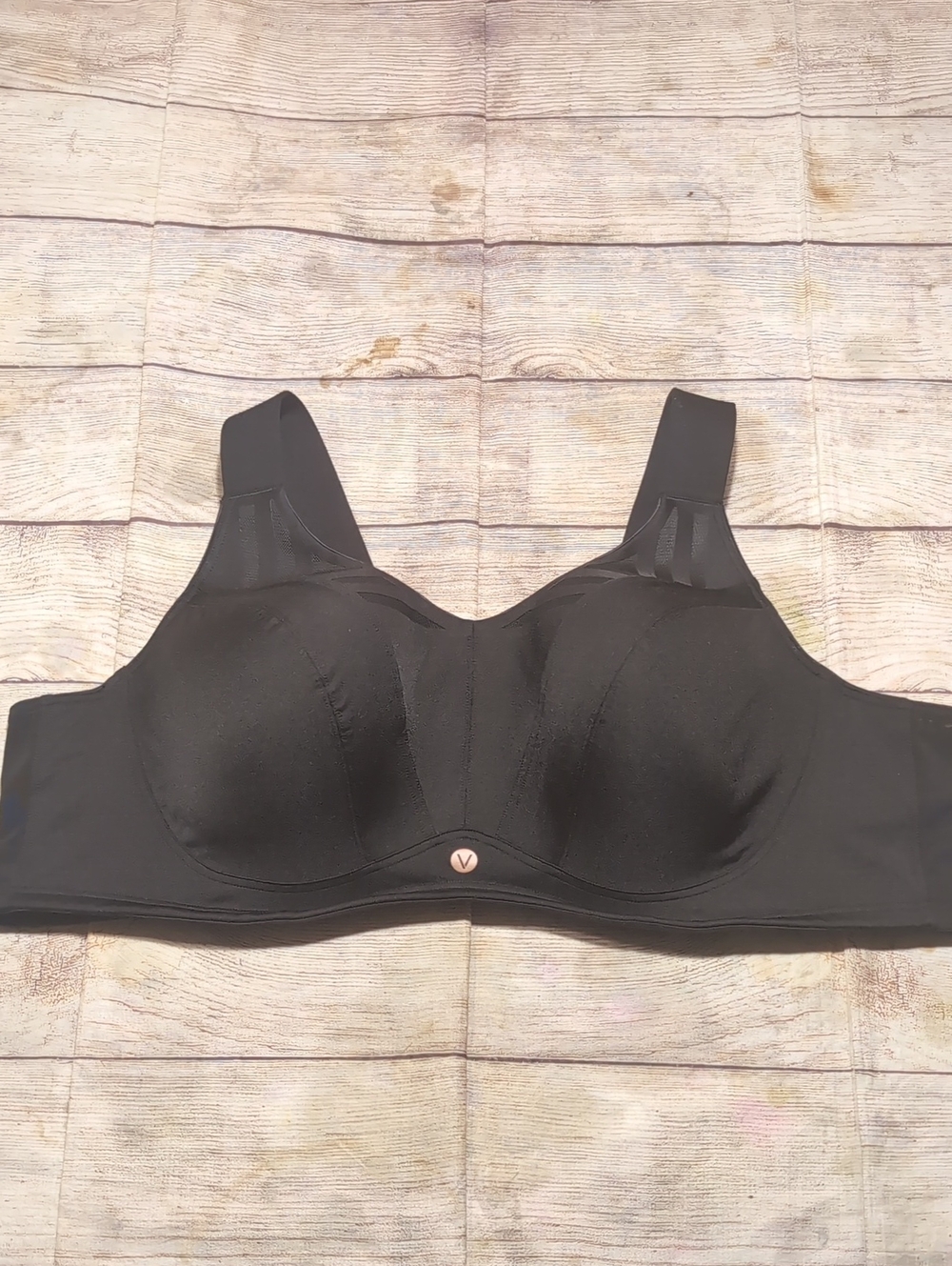 Livi Active Women's Max Support Underwire Black Sports Bra Size 54 B